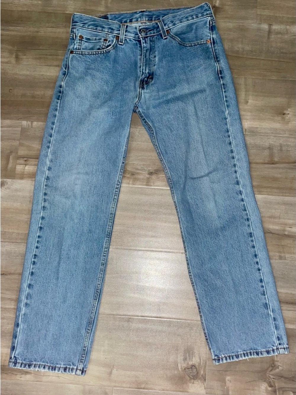 Levi's 505 Men’s Classic Blue Denim Jeans - size 32x29 - Picture 2 of 2